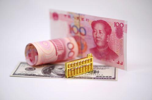 一架轻型飞机在莫斯科州坠毁 四人遇难